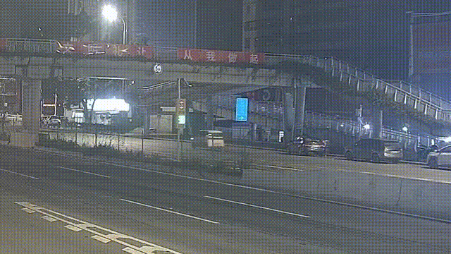 4人凌晨飙车,1人身亡,3人被控制!当地交警披露事发过程 4人凌晨飙车,1人身亡,3人被控制!当地交警披露事发过程
