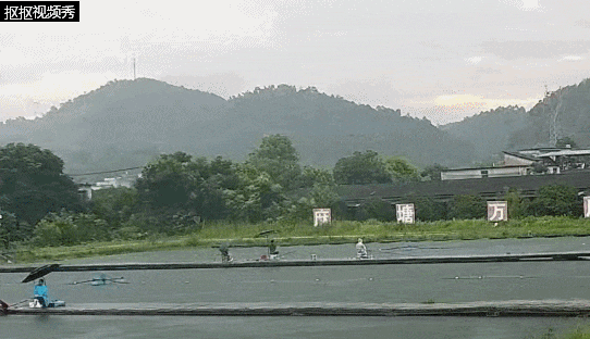 男子在钓鱼时遭雷击中,现场火光乍现,钓场老板:没有任何征兆,人受轻微伤 男子在钓鱼时遭雷击中,现场火光乍现,钓场老板:没有任何征兆,人受轻微伤