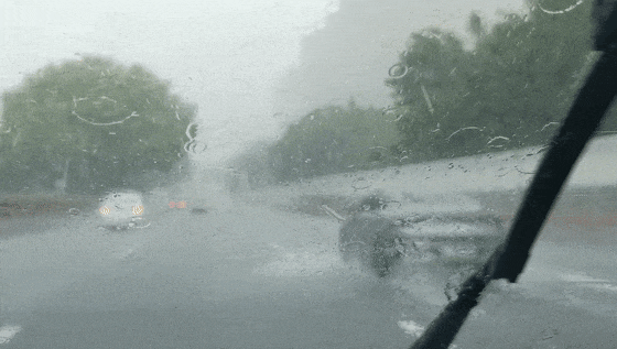 福州发布黄色雷电预警，今起福建降雨将逐渐发展增多，部分中到大雨，局部暴雨或大暴雨