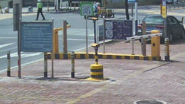 与时间赛跑!多路铁骑接力护航 母亲赶上见儿子最后一面 与时间赛跑!多路铁骑接力护航 母亲赶上见儿子最后一面