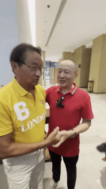 泸沽湖奇遇后,失联的亲人团聚了! 泸沽湖奇遇后,失联的亲人团聚了!
