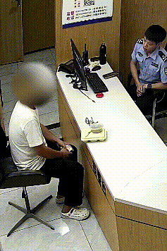 饿了一天的外卖小哥，深夜走进福州一家派出所……