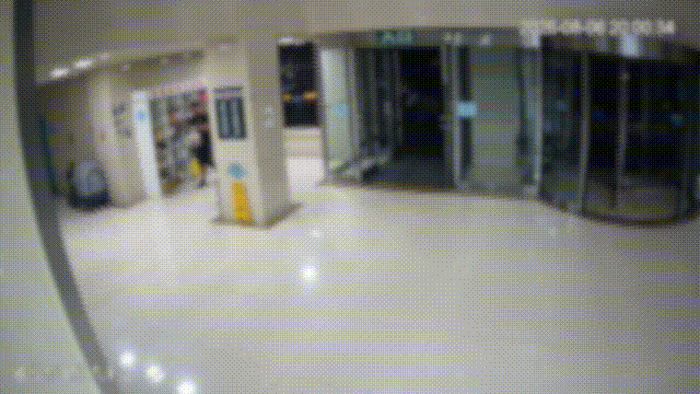 专偷医院外卖，骑手：已报警！