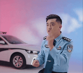 “车是老婆的,车上坐的不是老婆”,开车玩手机被无人机拍到,他向上海交警求情 “车是老婆的,车上坐的不是老婆”,开车玩手机被无人机拍到,他向上海交警求情