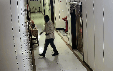 盗窃嫌疑人:“戴上球星面具,你们应该就找不到我了!” 盗窃嫌疑人:“戴上球星面具,你们应该就找不到我了!”