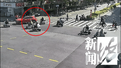 半年内20多起,全是"自导自演"!女子姚某被上海警方刑拘 半年内20多起,全是"自导自演"!女子姚某被上海警方刑拘