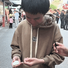 全网牵挂!“8个土鸡蛋接考”的少年,后续来了→ 全网牵挂!“8个土鸡蛋接考”的少年,后续来了→