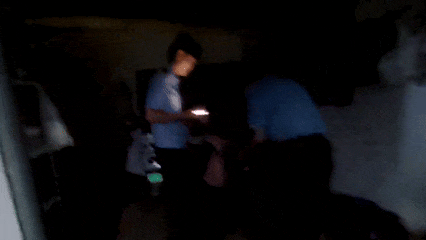 快递员及时报警，幸好拦住了！