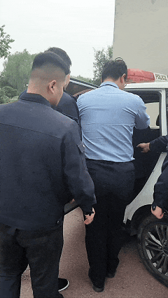 “太丢人了，当时我就是脑子一热，再给我一次机会，绝不能干这样的事儿……”