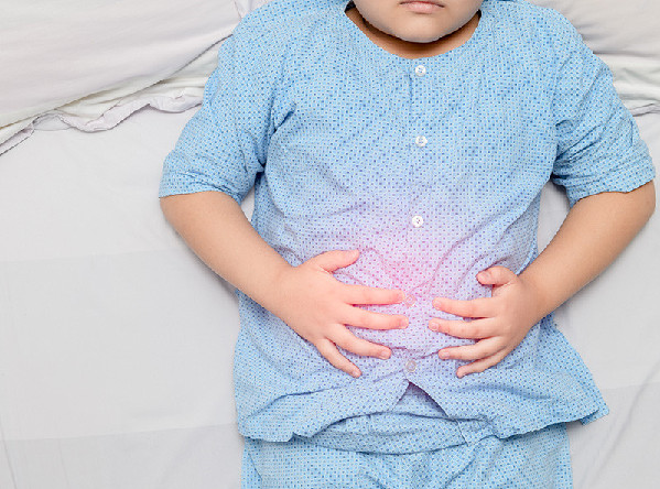 孩子腹痛莫轻视,当心急性阑尾炎 孩子腹痛莫轻视,当心急性阑尾炎