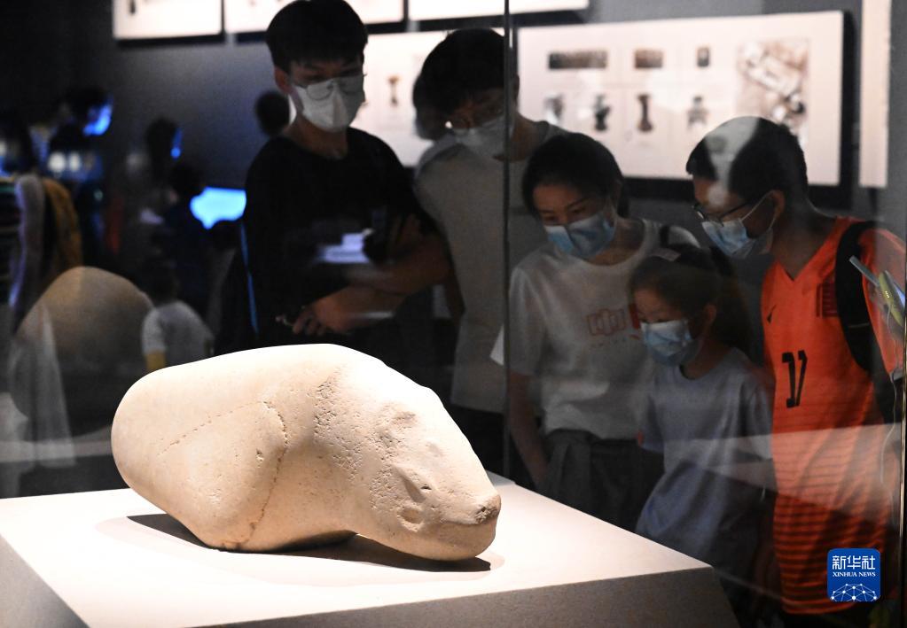 博物馆里度假期 博物馆里度假期