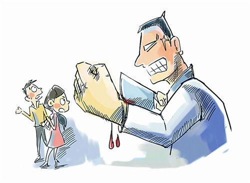男子因暧昧短信举刀杀妻 案发时曾试图砍杀生父