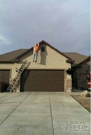 唉呀妈呀,梯子逃走了