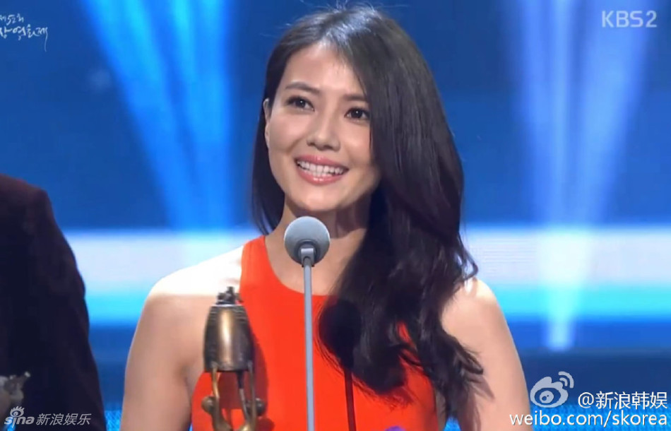 韩国大钟奖 高圆圆孙红雷获海外最佳男女演员