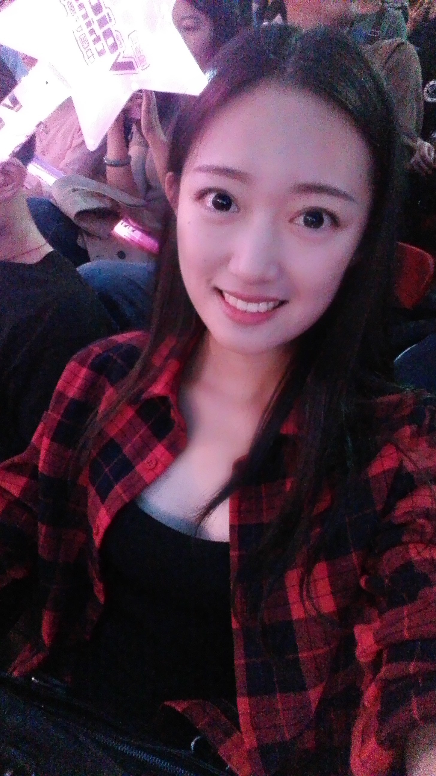 "成语女神"白话灵犀组合生活照曝光