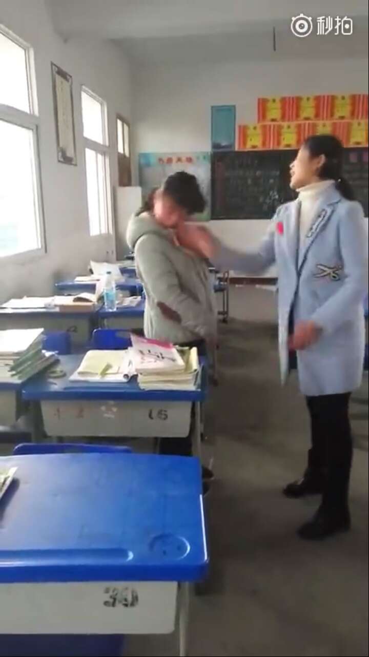 网传湖北大悟教师殴打学生 校方:系休学学生