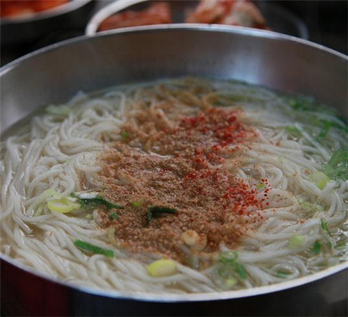 红糟的功效与作用 健脾益气降血脂