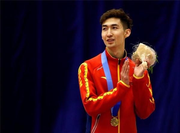 武大靖夺得中国代表团 平昌冬奥会首金