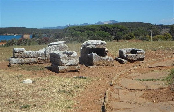 宁波大榭史前制盐遗址位于大榭开发区下厂村.