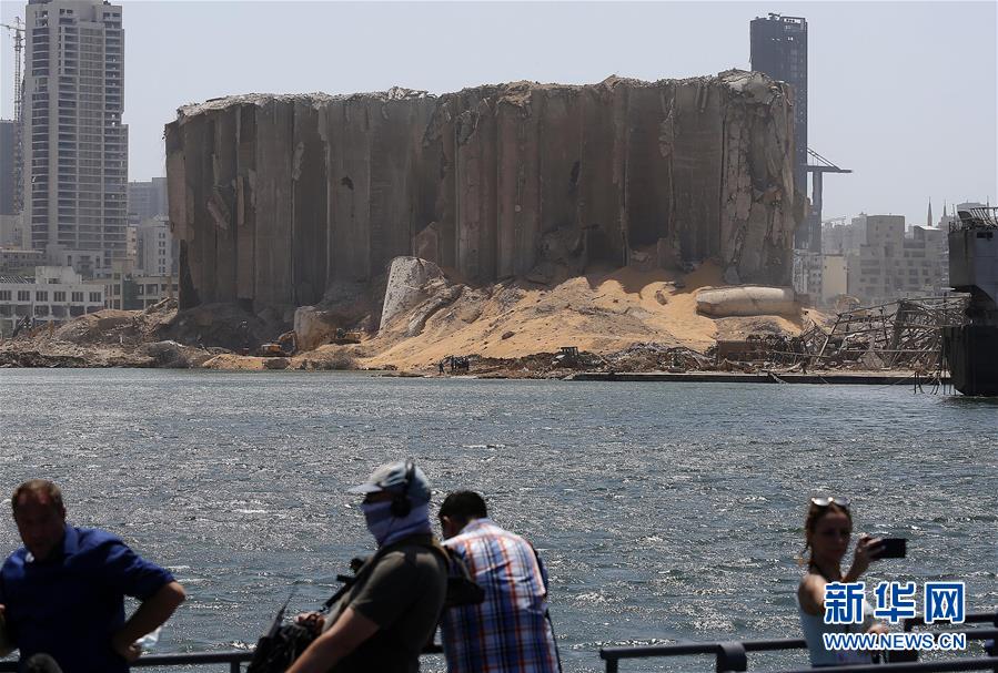 贝鲁特港口大爆炸重创黎巴嫩经济