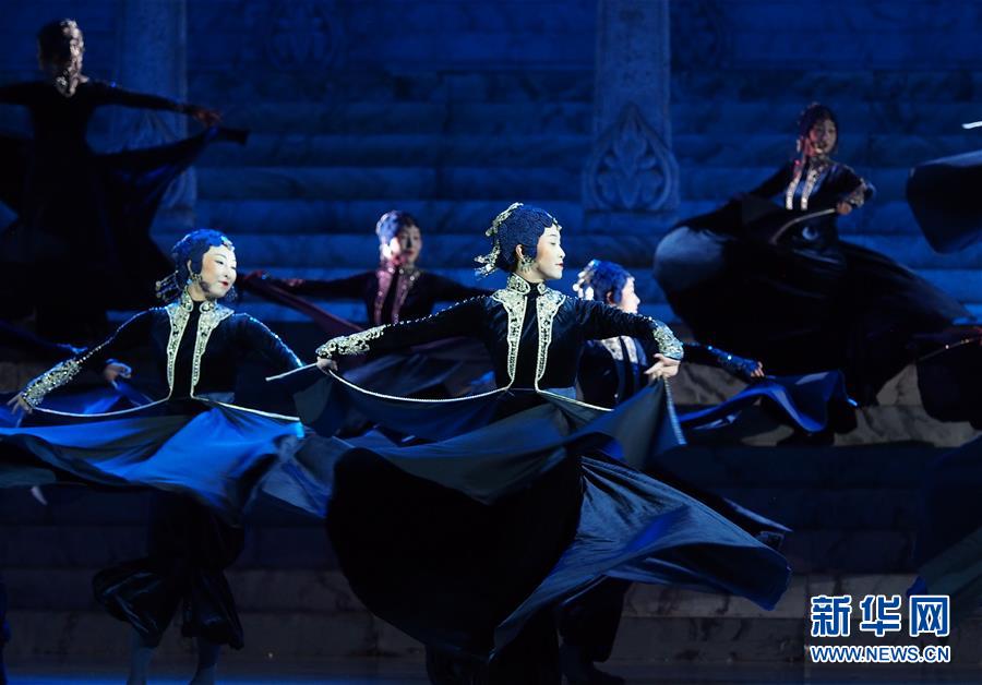 第十二届中国舞蹈“荷花奖”入围舞剧《彩虹之路》在上海演出