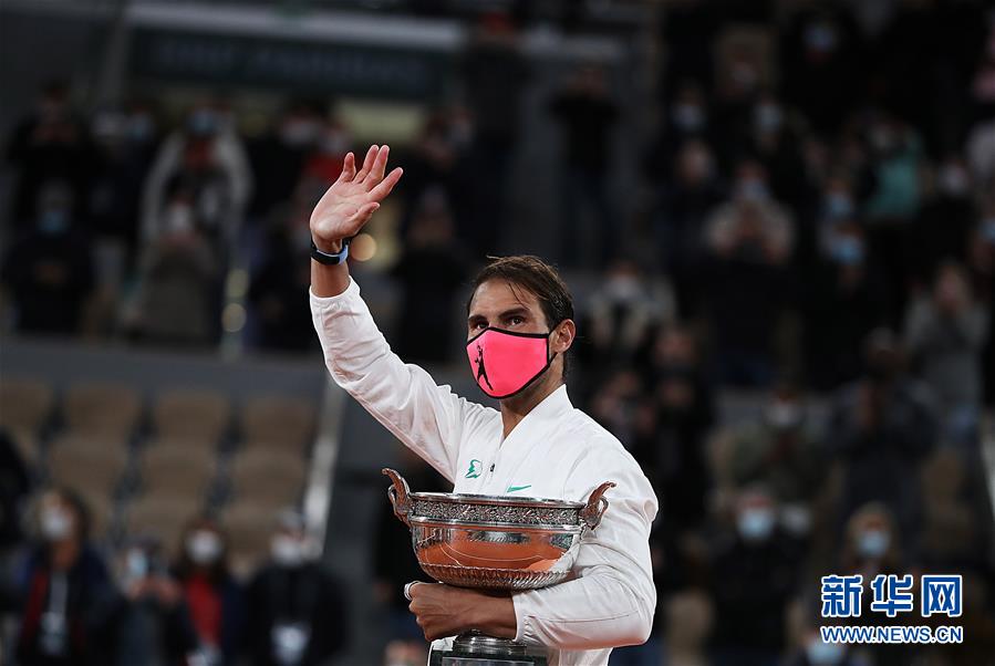 法网男单决赛:纳达尔夺冠 法网男单决赛:纳达尔夺冠