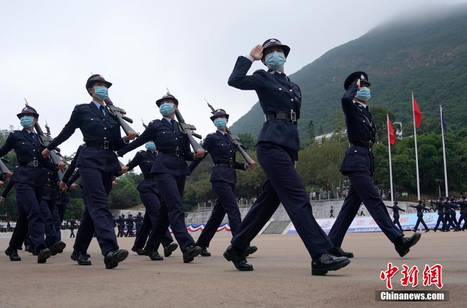 香港警察学院举行结业典礼