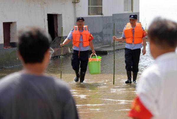 镜观中国特刊 | 致敬，人民警察！