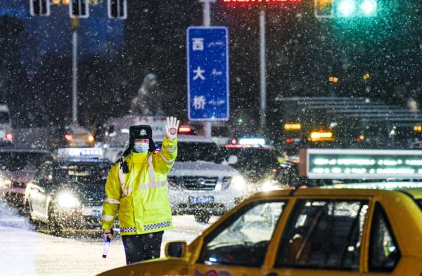 镜观中国特刊 | 致敬，人民警察！
