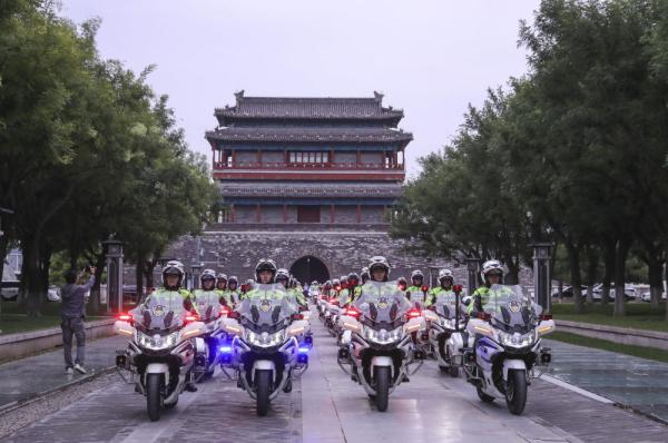 镜观中国特刊 | 致敬，人民警察！