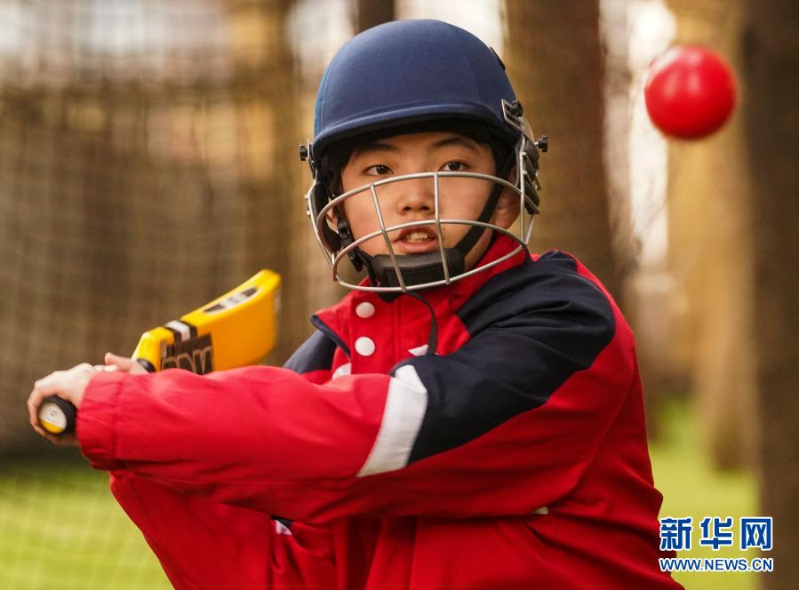 我爱体育课——重庆：板球在校园生根