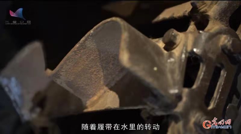 要满足水陆作战 两栖登陆车较坦克有哪些改进? 要满足水陆作战 两栖登陆车较坦克有哪些改进?
