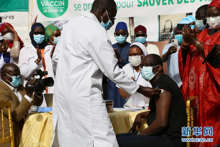塞内加尔正式启动新冠疫苗接种计划