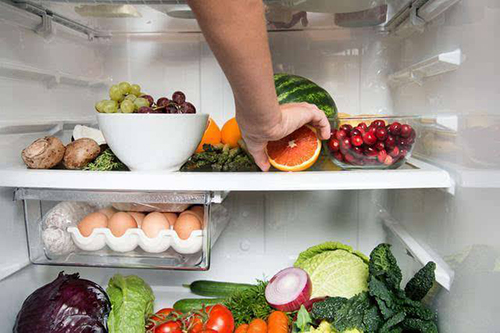 冰箱不是保险箱 食物超期储存危害大