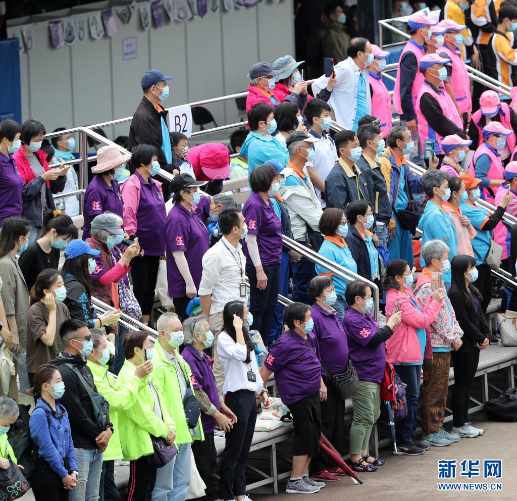 特写：大日子，正步走——香港纪律部队演示中式步操彰显国家情怀