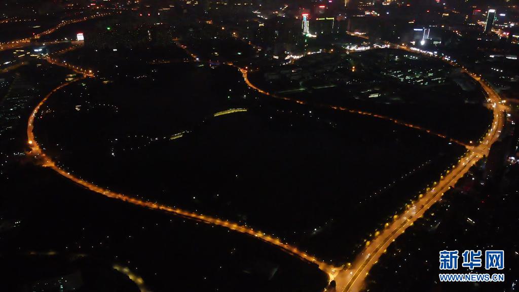 浪漫“心形公路”