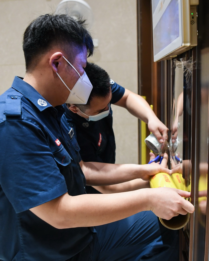 广州封闭式管理区：志愿服务保供应