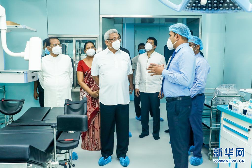 中国援建的中国-斯里兰卡友好医院正式启用