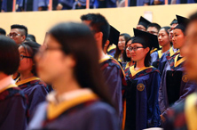 去向更多元奔基层成为主流——北京高校毕业季就业观察