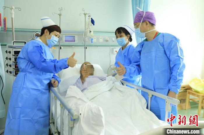 世界首例“无缺血”心脏移植术在广州完成