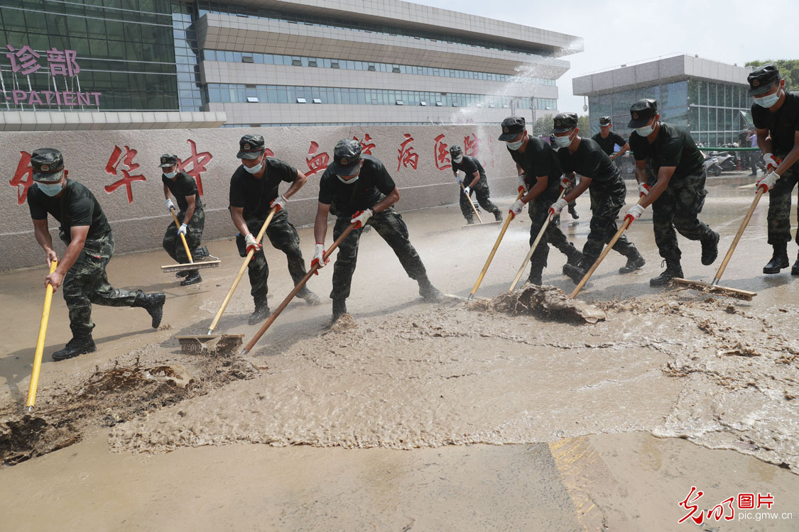 河南郑州：阜外华中医院灾后重建备复工
