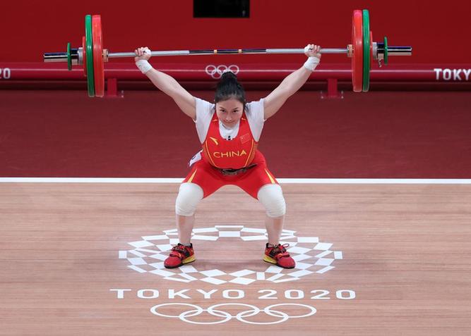 廖秋云表现完美，迪亚兹如有神助——女子举重55公斤级金牌之争的背后