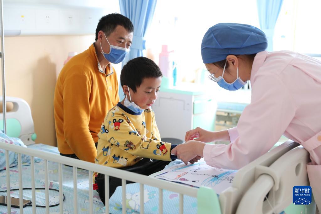 九名藏族儿童在福州重获“心”生