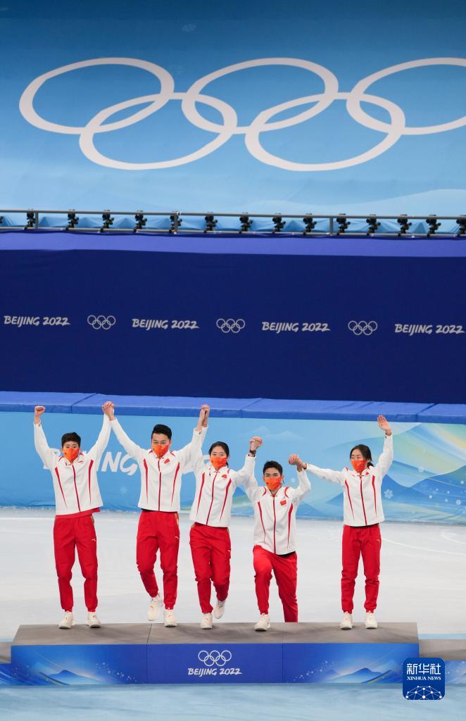 短道速滑混合团体接力决赛:中国队夺冠