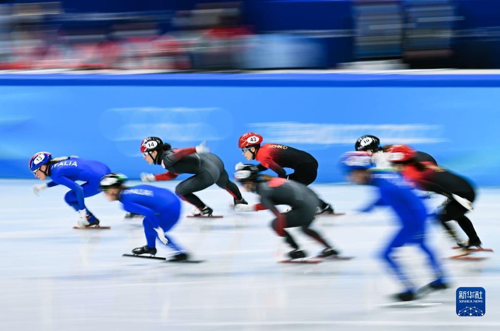 短道速滑混合团体接力决赛:中国队夺冠