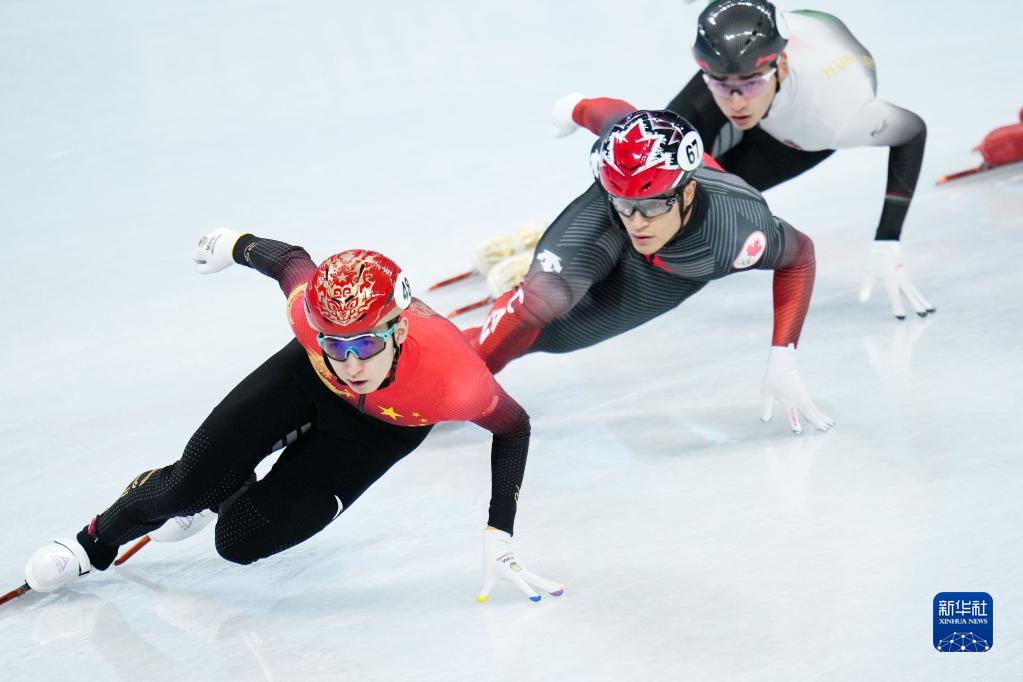短道速滑混合团体接力决赛:中国队夺冠