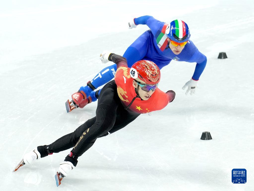 短道速滑混合团体接力决赛:中国队夺冠