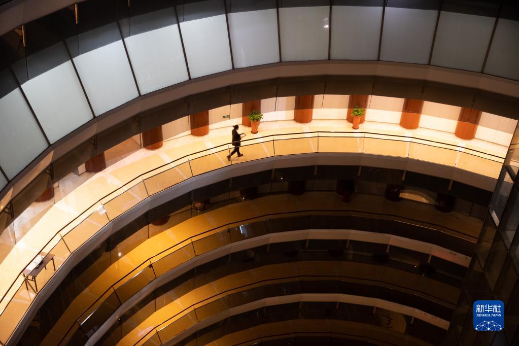 青春在坚守中绽放