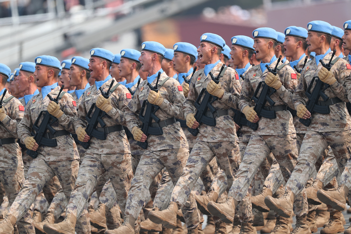 解辛平文章：把青春热血融入时代洪流