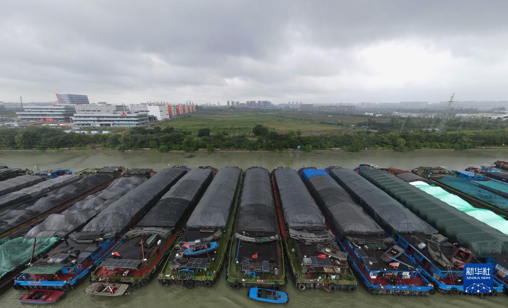 新华全媒＋丨浙江江苏等地积极应对台风“梅花”